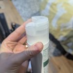 Anti-Yellow Shampoo & Gezonde Haarwortels – Neutraliseert gele tinten, verheldert blond en grijs haar 200ml photo review