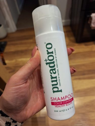 Click to view full screen Kleurbeschermende Shampoo & Gezonde Haarwortels – Beschermt de kleur, herstelt en versterkt het haar 200ml photo review